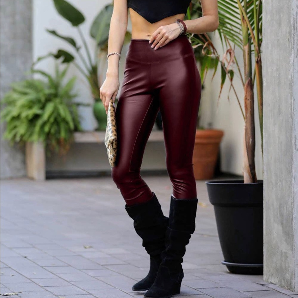 Burgundy high waisted faux leather leggings